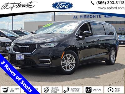 2023 Chrysler Pacifica FWD Minivan for sale #P23914 - photo 1