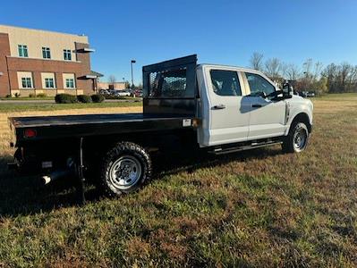 2023 Ford F-350 Crew Cab SRW 4x4, Flatbed Truck for sale #3223T254 - photo 2