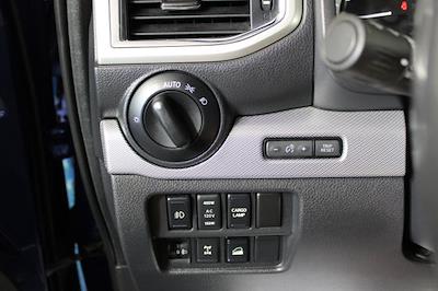 2018 Nissan Titan Crew Cab 4x4 Pickup for sale #3224T400B - photo 2
