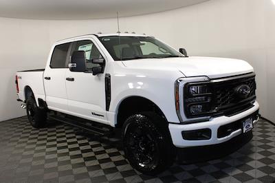 2025 Ford F-250 Crew Cab 4x4 Pickup for sale #32250643 - photo 1