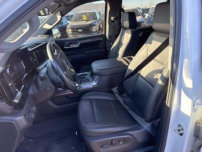 Used 2024 Chevrolet Silverado 1500 - photo 1