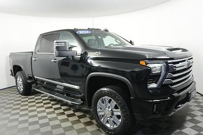Used 2024 Chevrolet Silverado 3500 High Country Crew Cab for sale #32260025A - photo 2