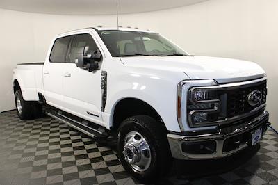 New 2026 Ford F-350 XLT Crew Cab 4WD DRW Pickup for sale #32260098 - photo 1
