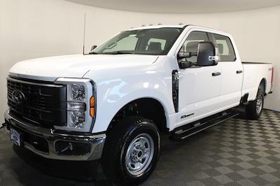 New 2026 Ford F-250 XL Crew Cab 4WD Pickup for sale #32260109 - photo 1