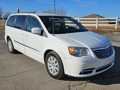 Used 2016 Chrysler Town and Country Touring Minivan for sale #32260233A - photo 1