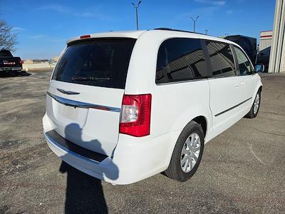 Used 2016 Chrysler Town and Country Touring Minivan for sale #32260233A - photo 2