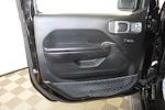 2021 Jeep Gladiator Crew Cab 4WD Pickup for sale #32B44316 - photo 26