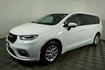 Used 2023 Chrysler Pacifica Touring L Minivan for sale #32B44400B - photo 3