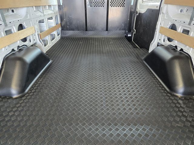 Used 2024 Ford Transit 250 - photo 32