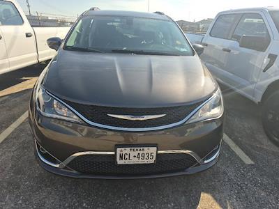Used 2020 Chrysler Pacifica - photo 1