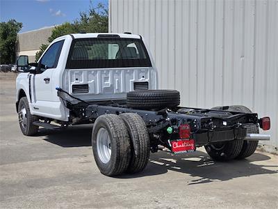 2026 Ford F-350 Regular Cab DRW RWD Cab Chassis for sale #TEC21566 - photo 2