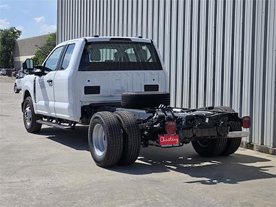 2026 Ford F-350 Super Cab DRW RWD Cab Chassis for sale #TEC53179 - photo 2