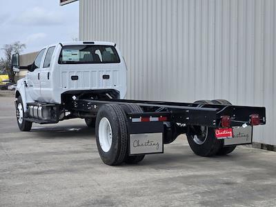 New 2027 Ford F-750 - photo 1