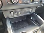 2022 Nissan Frontier Crew Cab 4x4 Pickup for sale #FU362026A - photo 25