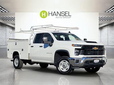 Used 2024 Chevrolet Silverado 2500 - photo 1