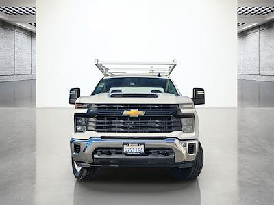 Used 2024 Chevrolet Silverado 2500 - photo 1