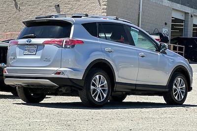 2018 Toyota RAV4 4x4 SUV for sale #28445 - photo 2