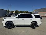 2017 GMC Yukon 4x4 SUV for sale #28512 - photo 3