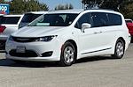 Used 2018 Chrysler Pacifica Touring L Minivan for sale #28537 - photo 8