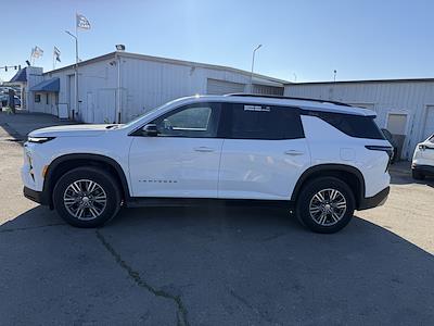 Used 2024 Chevrolet Traverse LT for sale #29024 - photo 2