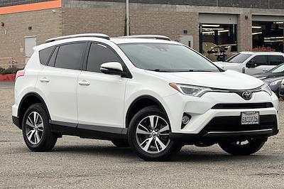 Used 2017 Toyota RAV4 - photo 1