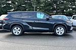 2024 Toyota Highlander FWD SUV for sale #29077 - photo 5