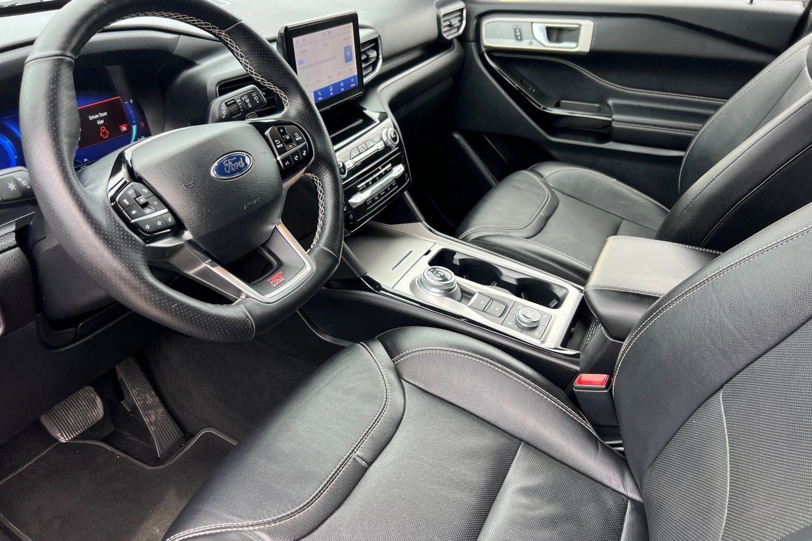 Used 2022 Ford Explorer - photo 13