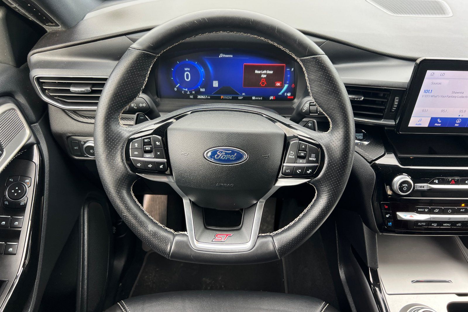 Used 2022 Ford Explorer - photo 17