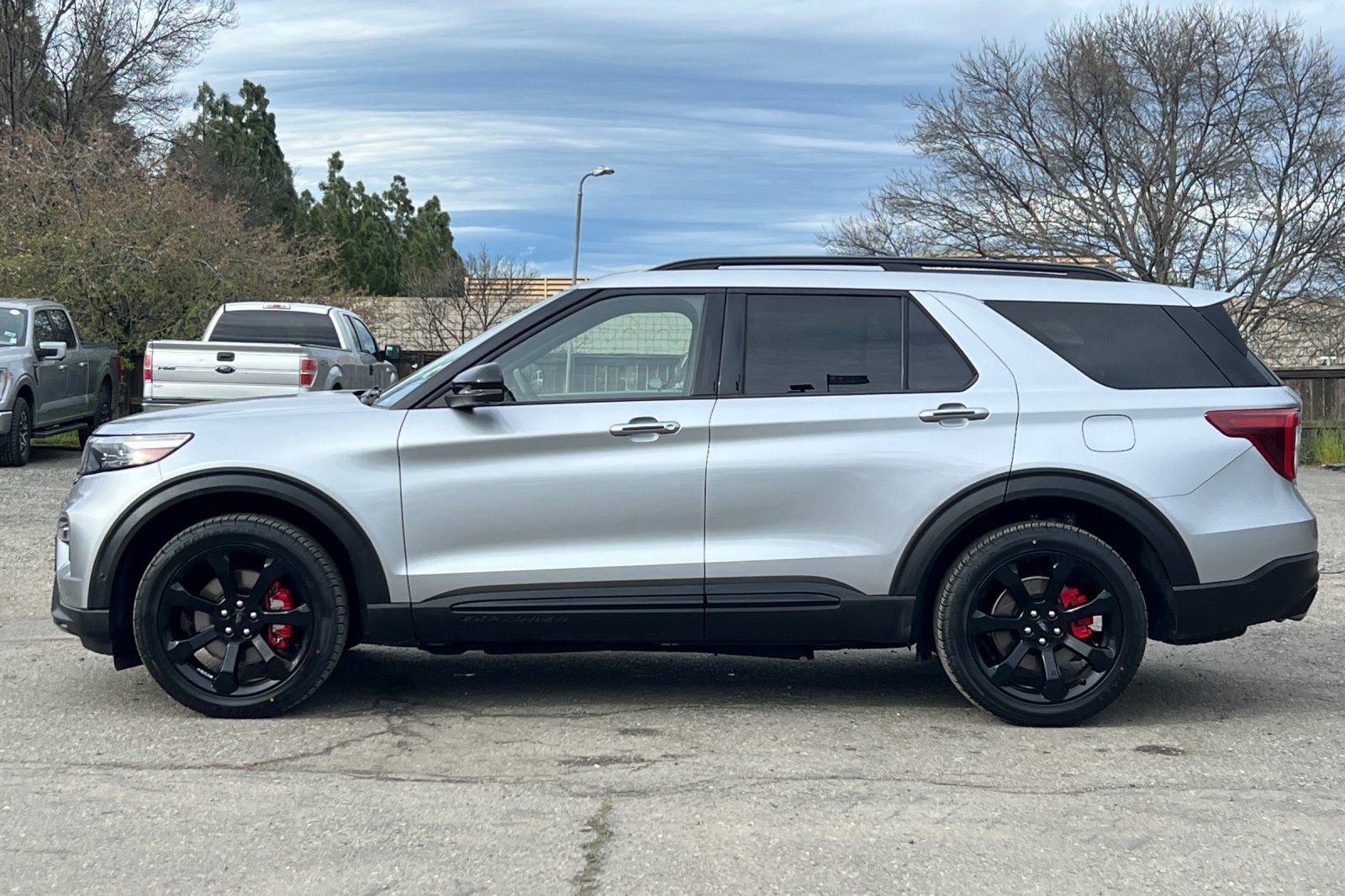 Used 2022 Ford Explorer - photo 9