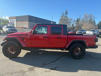 Used 2020 Jeep Gladiator - photo 1