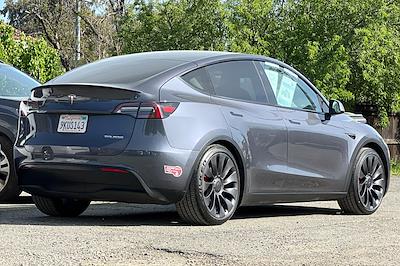 Used 2023 Tesla Model Y - photo 1