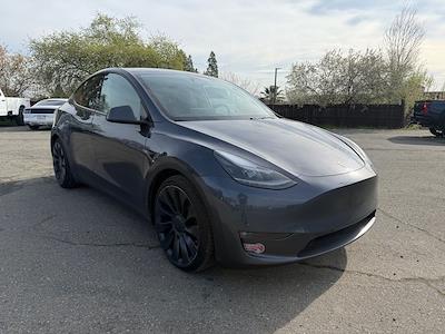 Used 2023 Tesla Model Y - photo 1