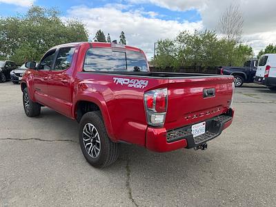 Used 2021 Toyota Tacoma - photo 1