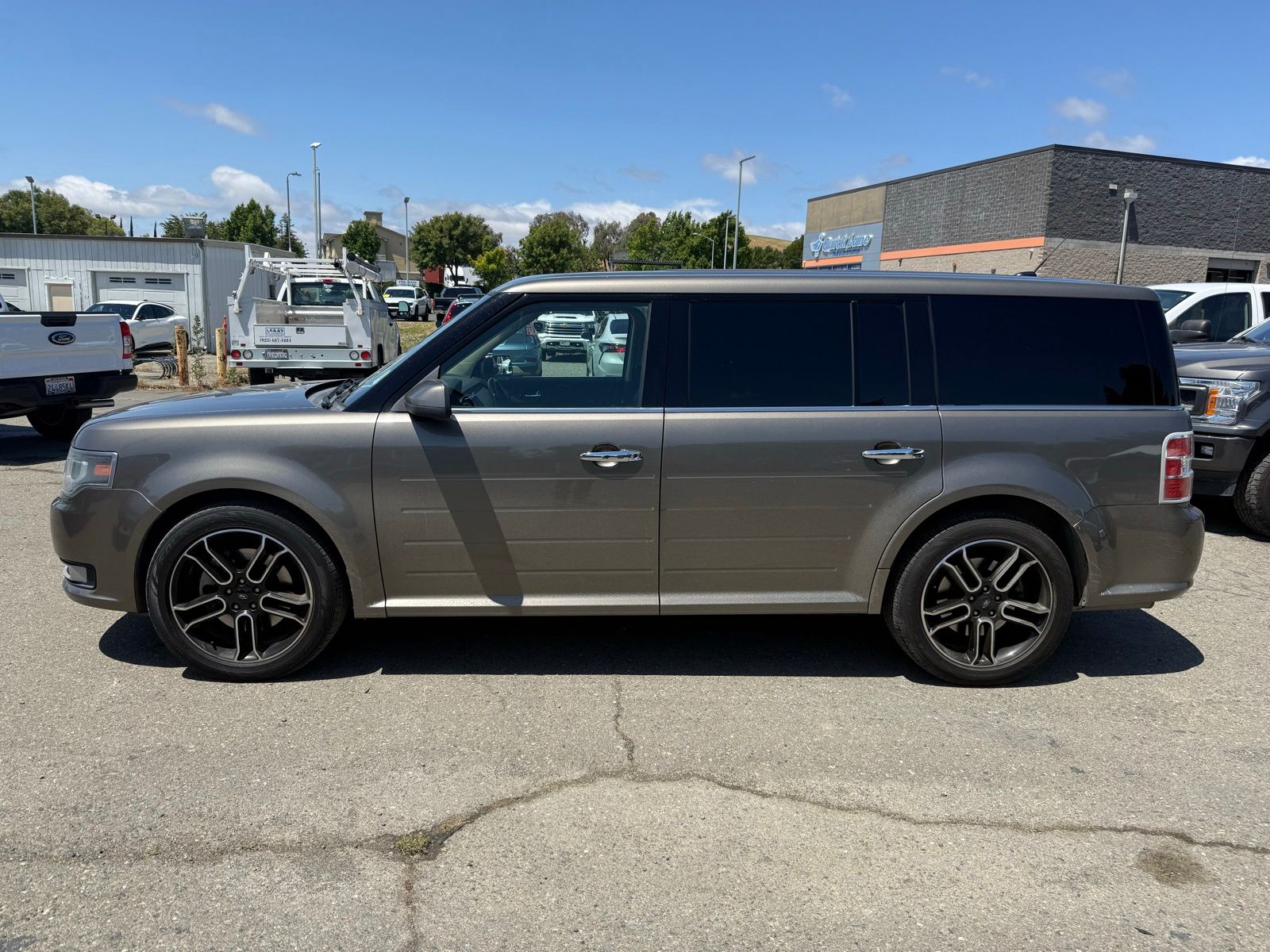 Used 2014 Ford Flex - photo 2