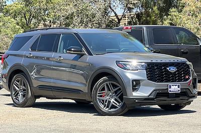 2025 Ford Explorer 4WD SUV for sale #29591 - photo 2