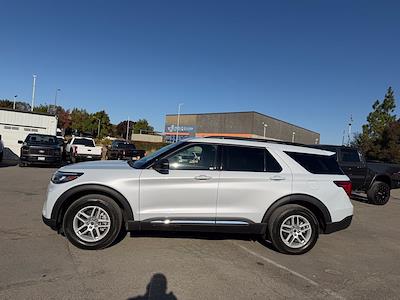 2025 Ford Explorer 4WD SUV for sale #29794 - photo 2