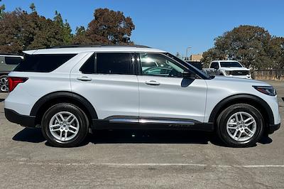 2025 Ford Explorer 4WD SUV for sale #29794 - photo 2