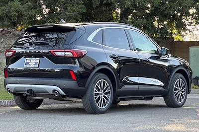 Used 2024 Ford Escape - photo 1