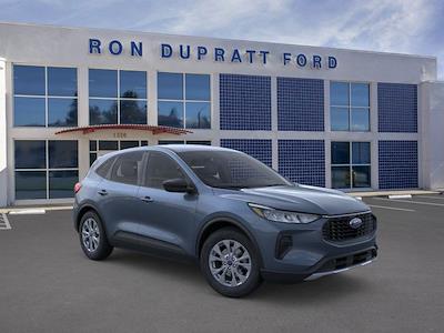 Used 2025 Ford Escape - photo 1