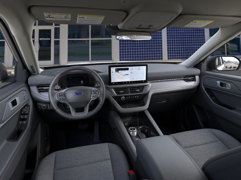 Used 2026 Ford Explorer - photo 12