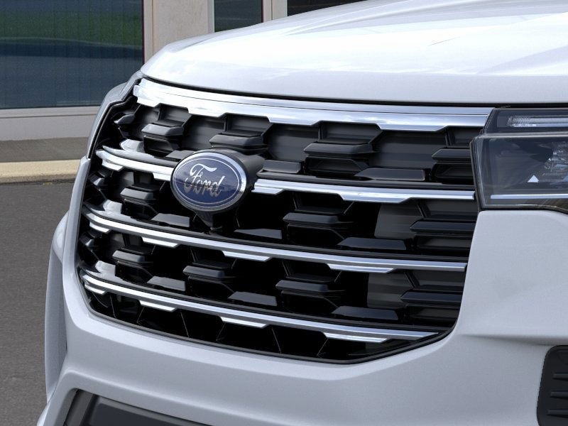 Used 2026 Ford Explorer - photo 20