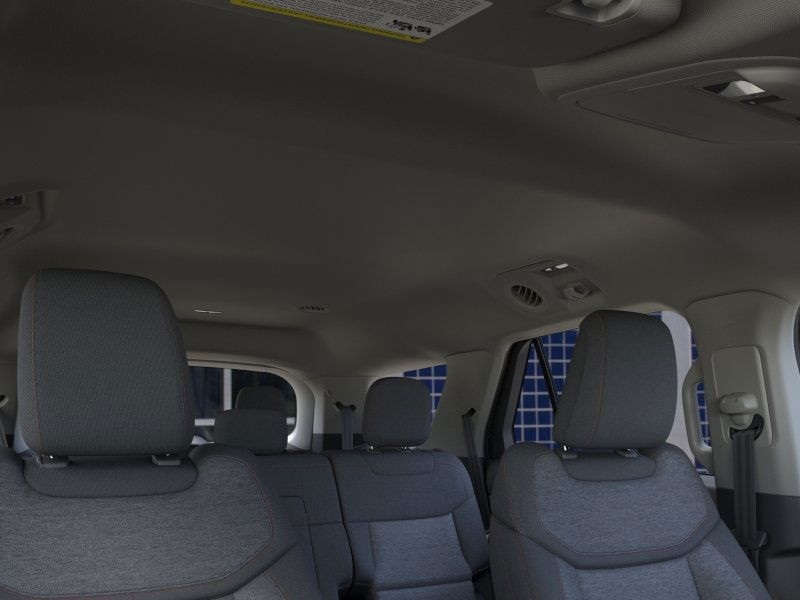 Used 2026 Ford Explorer - photo 25