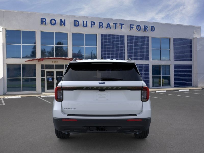 Used 2026 Ford Explorer - photo 8