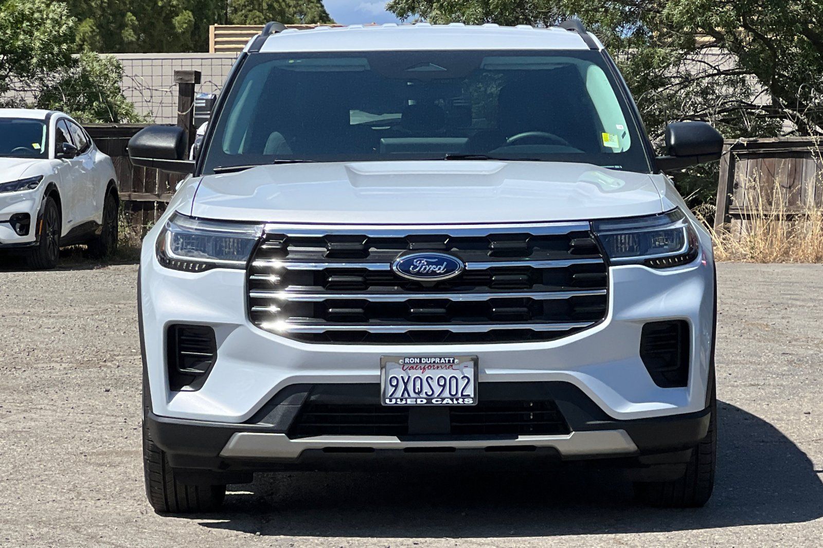 Used 2026 Ford Explorer - photo 11