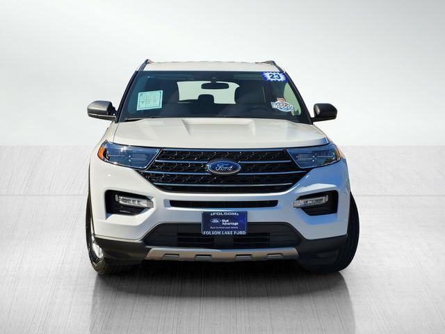 Used 2023 Ford Explorer - photo 2
