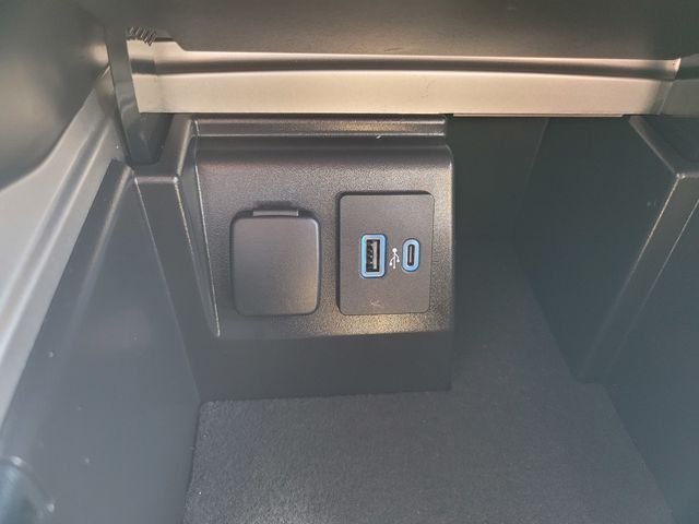 Used 2023 Ford Explorer - photo 26
