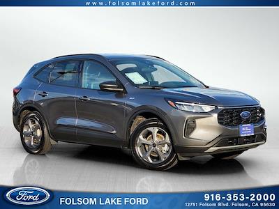 Used 2025 Ford Escape - photo 1