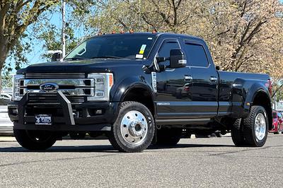 Used 2018 Ford F-450 - photo 1
