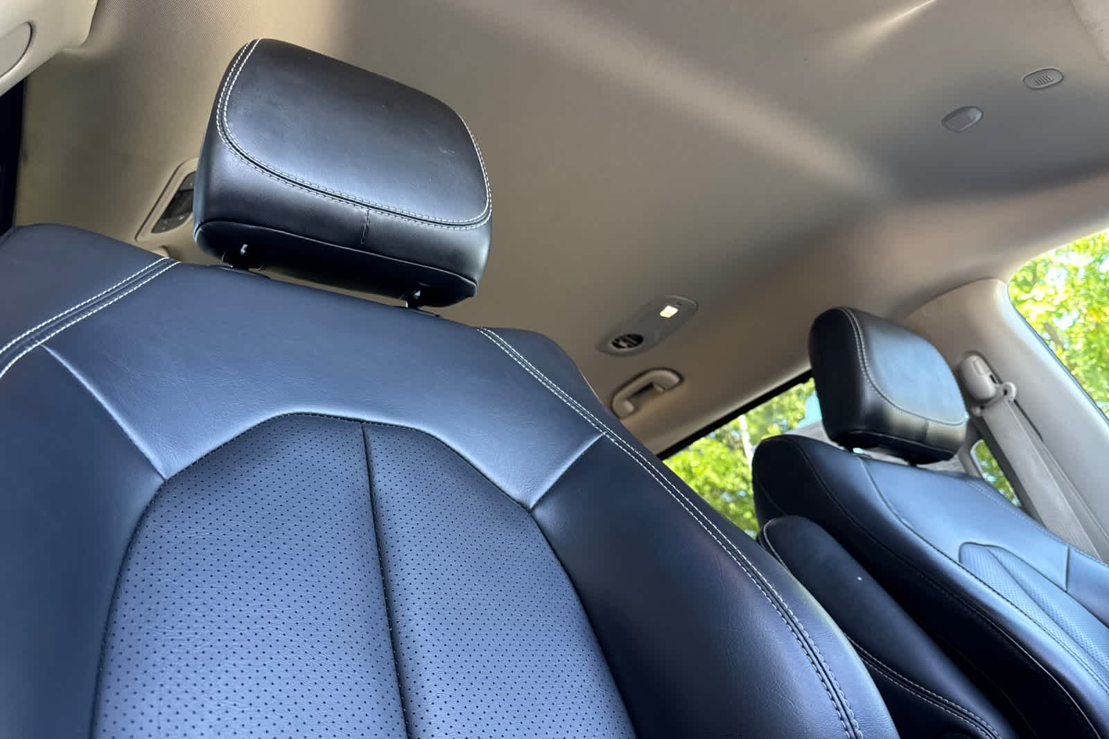 Used 2023 Chrysler Pacifica - photo 20