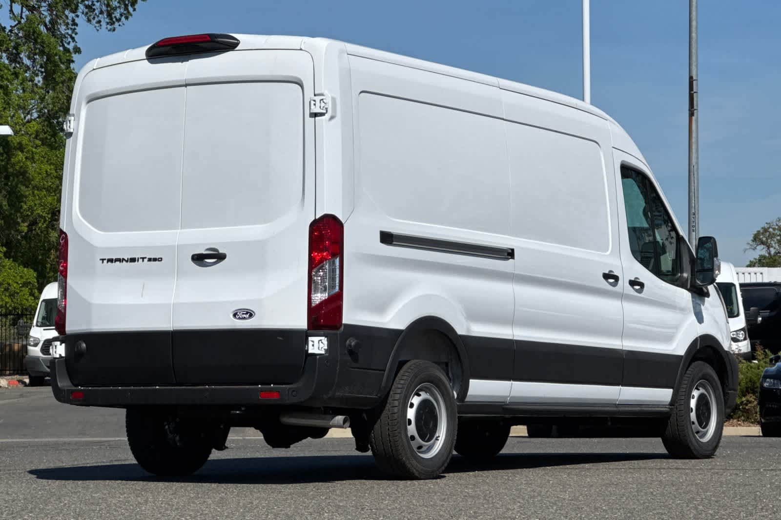 New 2026 Ford Transit 250 - photo 5